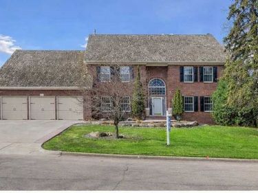 7600 Delaney Boulevard, Edina, MN 55439