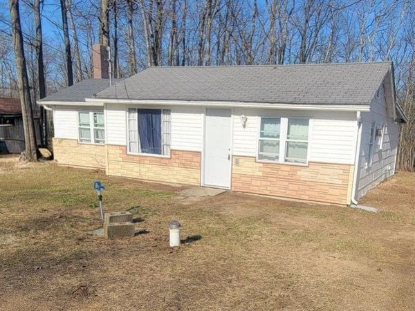 8090 Fir Mac Road, Harrison, MI 48625