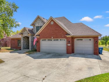 1084 Scenic Garden , Lawrenceburg, KY 40342