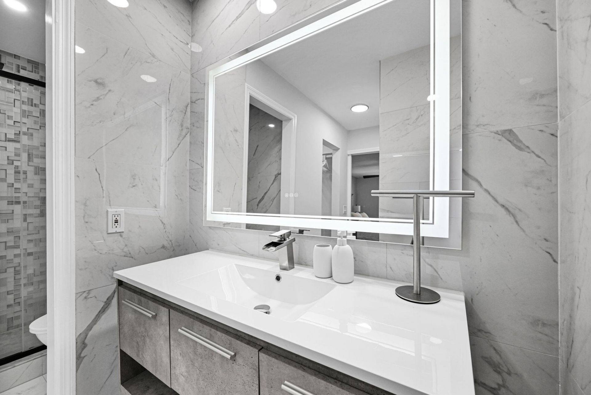 6279 Bay Club Drive, Unit 3, Fort Lauderdale, FL 33308 Photo