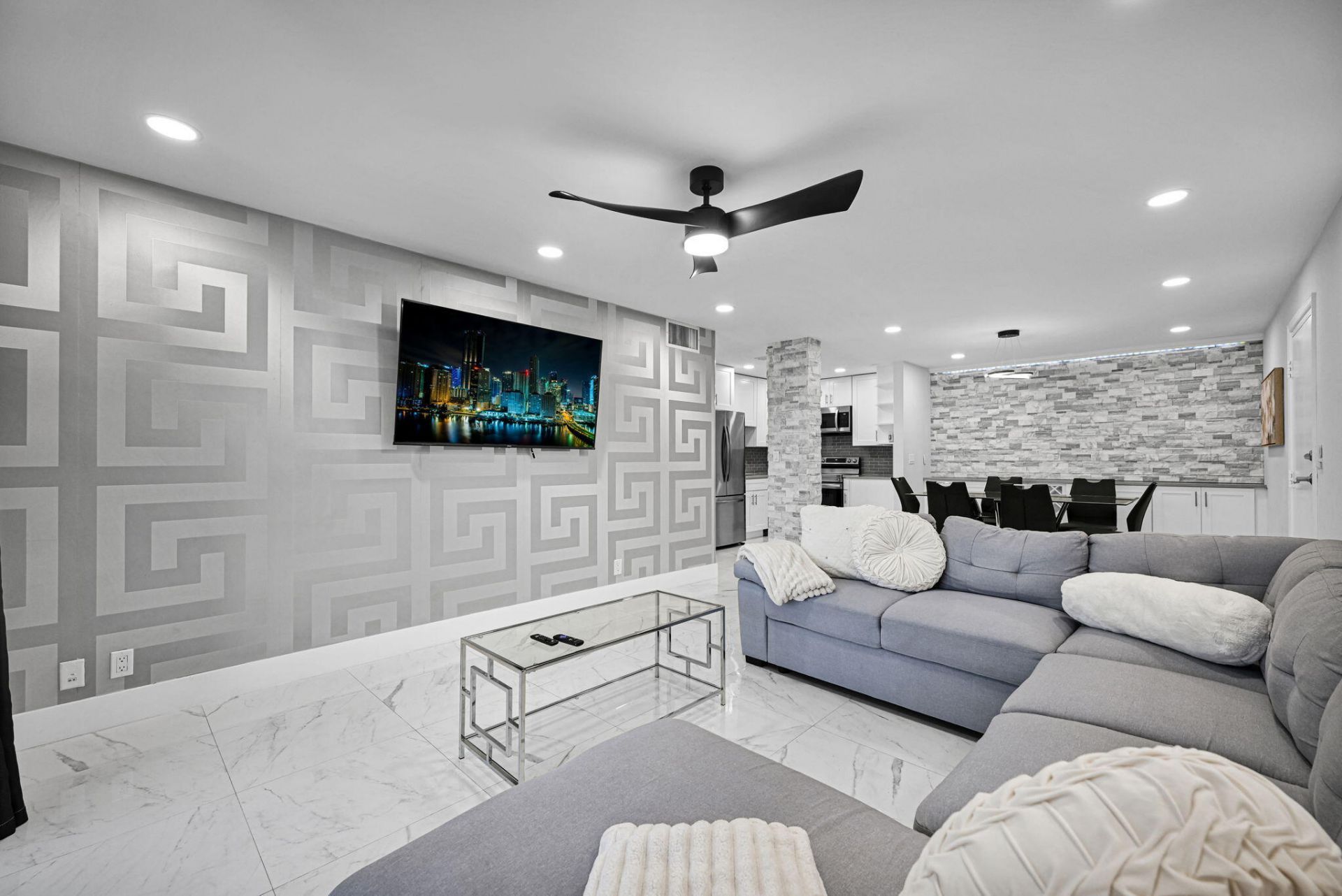 6279 Bay Club Drive, Unit 3, Fort Lauderdale, FL 33308 Photo