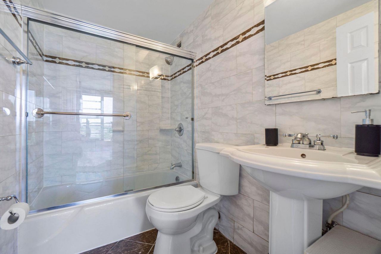 1720 Harrison Street, Unit 12a, Hollywood, FL 33020 Photo