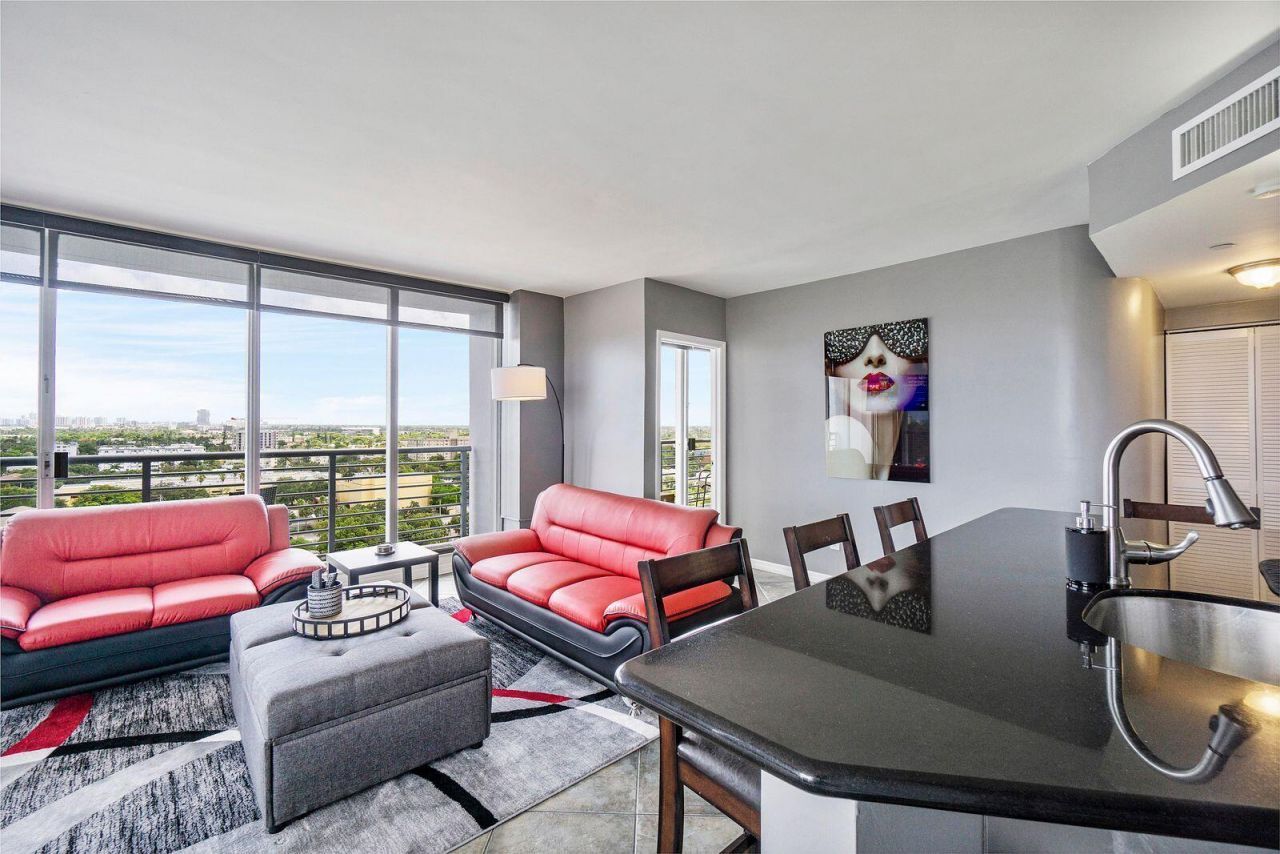 1720 Harrison Street, Unit 12a, Hollywood, FL 33020 Photo