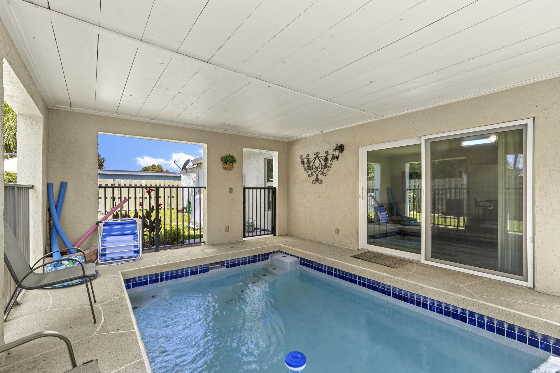 944 Hansen Street, West Palm Beach, FL 33405 Photo
