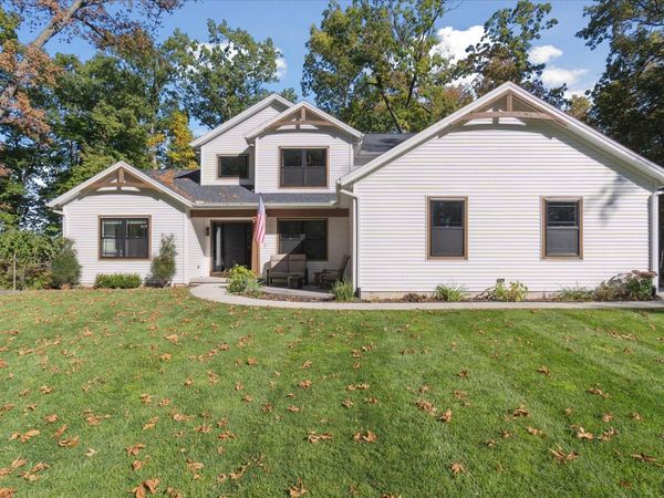 3739 Lake Bluff Drive, Grass Lake, MI 49240