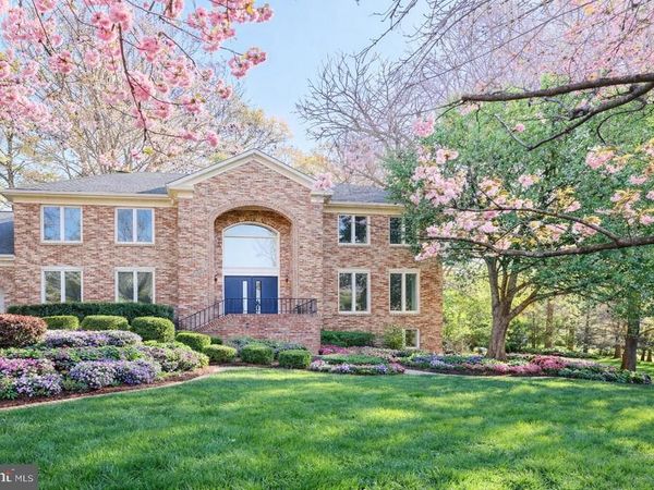 2713 SILKWOOD COURT, OAKTON, VA 22124