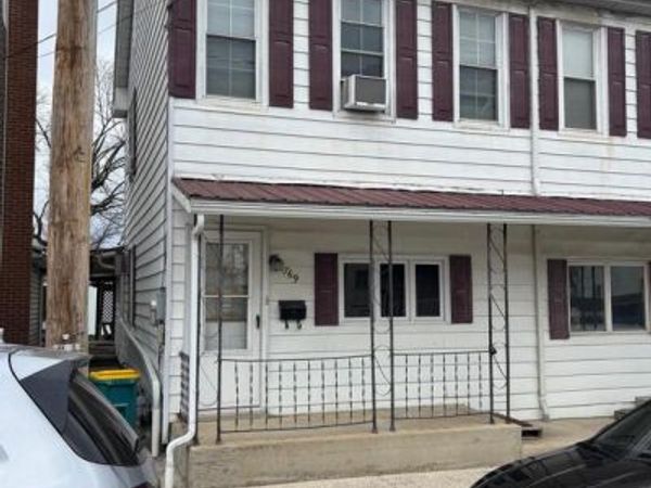 769 FAIRGROUND AVENUE , CHAMBERSBURG, PA 17201