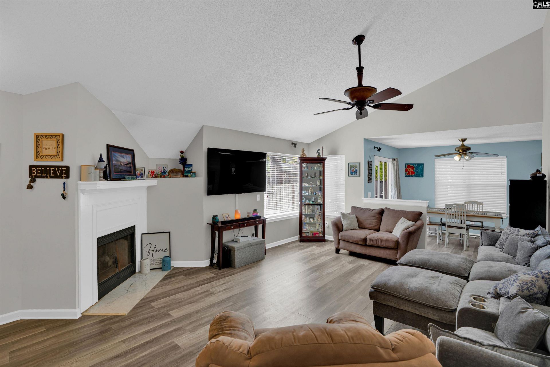 117 Arborgate Circle Photo 27