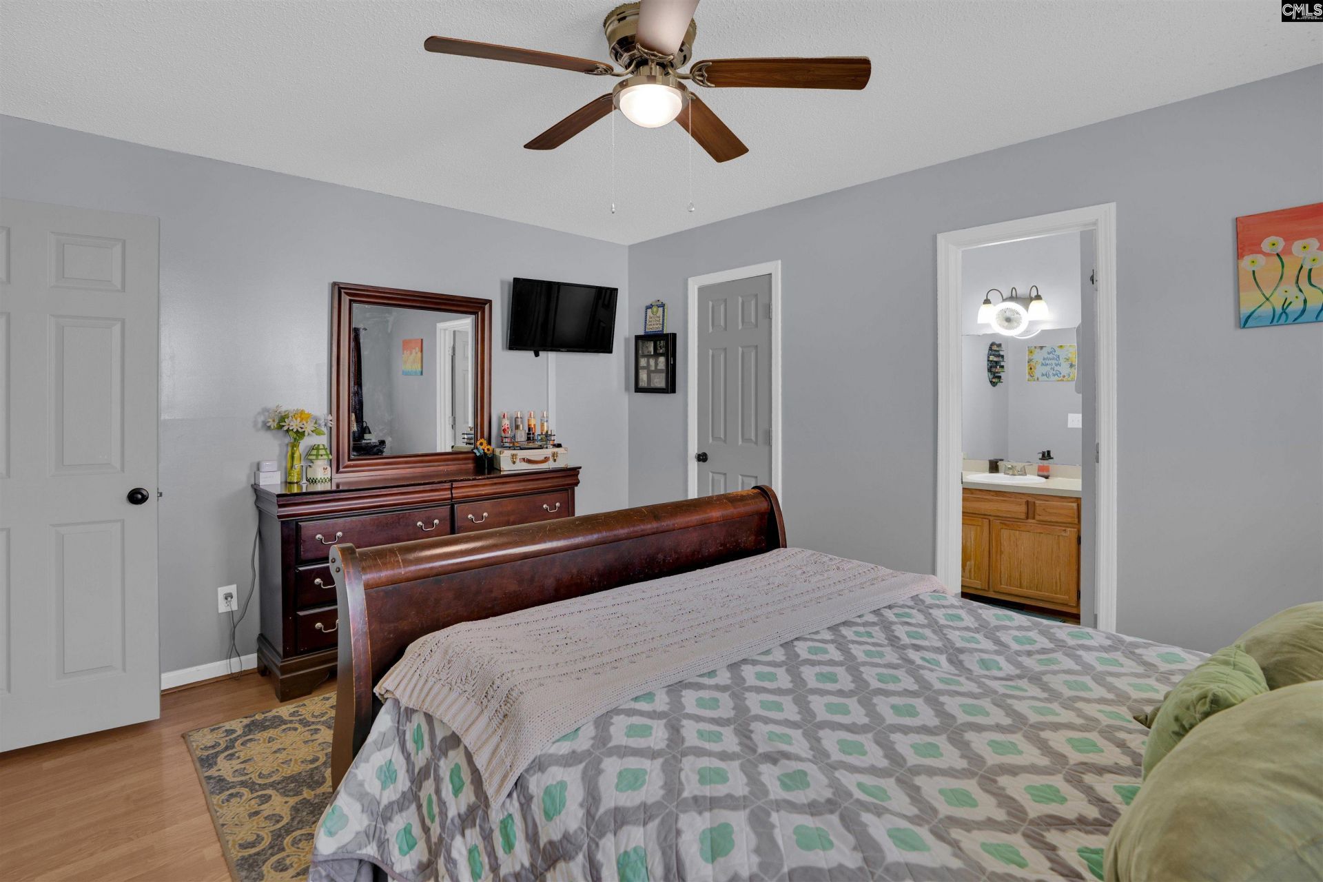 117 Arborgate Circle Photo 37