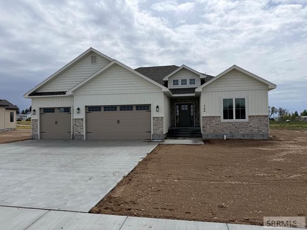 360 Meadow Walk Dr, SHELLEY, ID 83274