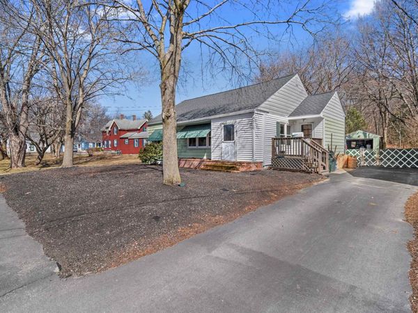 204 S Taylor Street, Manchester, NH 03103