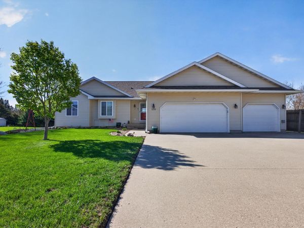 1225 10th Street, Jesup, IA 50648