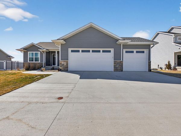 1634 Dalton Street, Jesup, IA 50648