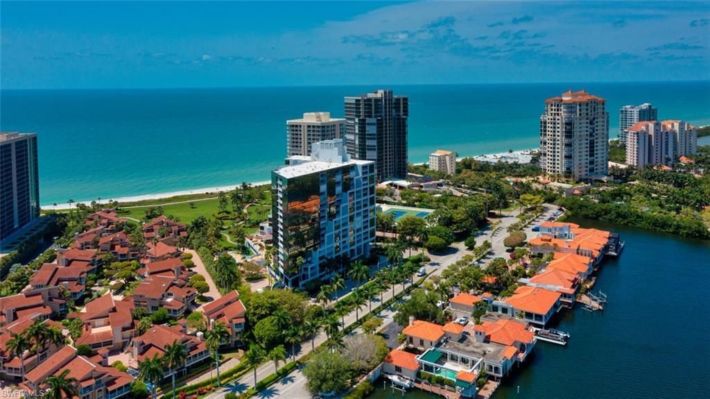 4751 Gulf Shore Blvd N, Unit 1507, Naples, FL 34103 Photo