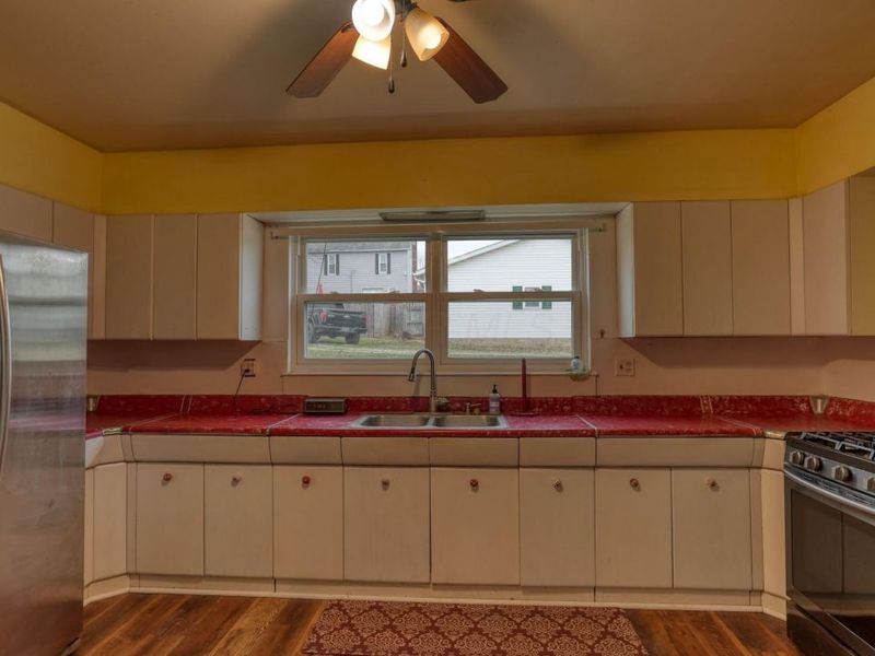 227 S 5th Street , Byesville, OH 43723 Photo 33