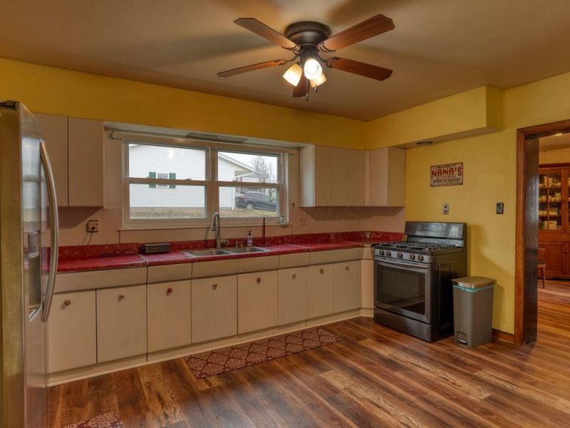 227 S 5th Street , Byesville, OH 43723 Photo 42