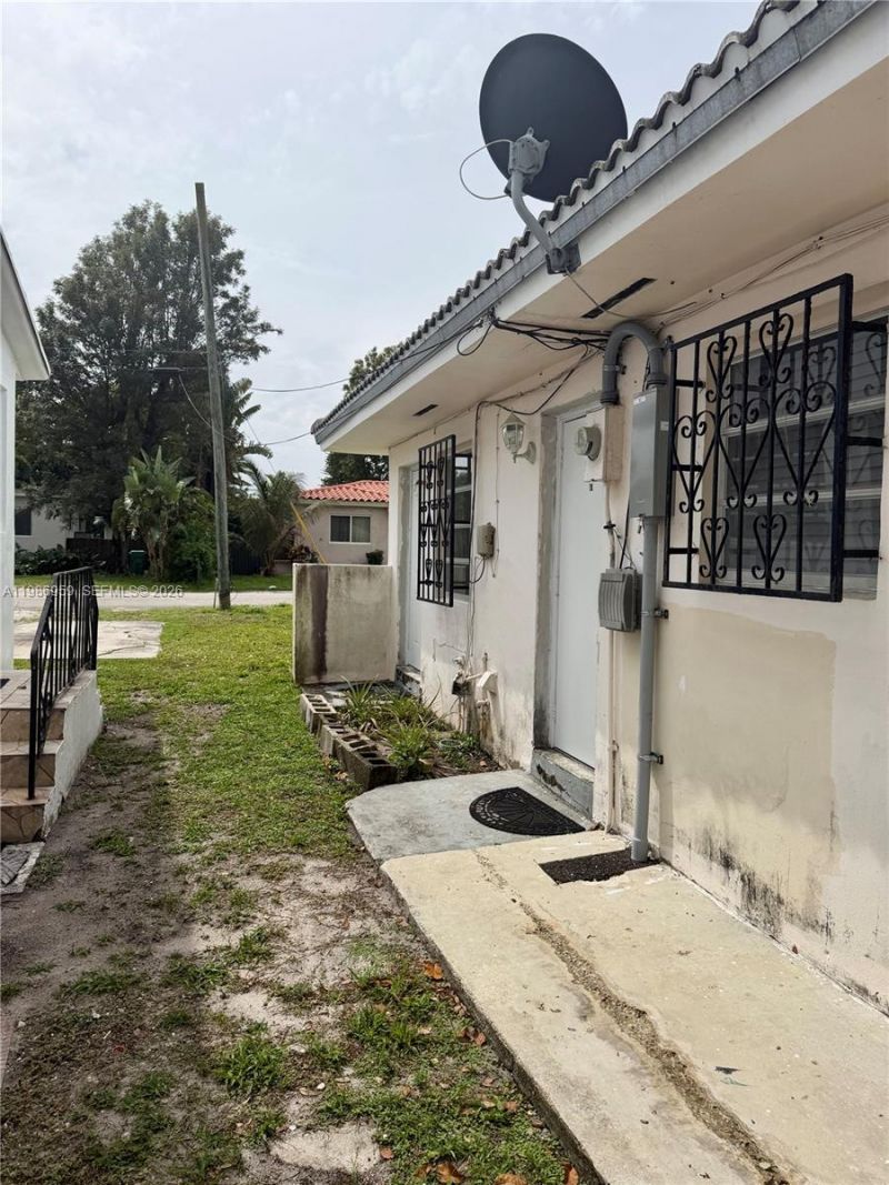 11201 NE 3rd Ave , Miami, FL 33161 Photo