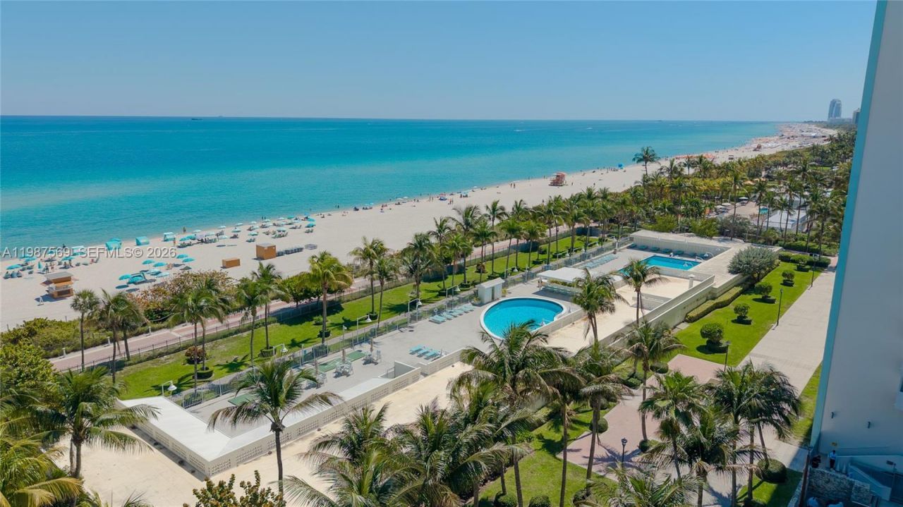 2899 Collins Ave, Unit 1422, Miami Beach, FL 33140 Photo