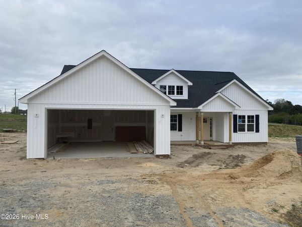 205 N Rabbit Run Drive , Smithfield, NC 27577