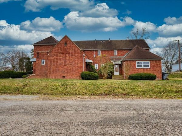 227 S 5th Street , Byesville, OH 43723