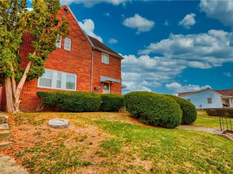 227 S 5th Street, Byesville, OH 43723 Photo 3