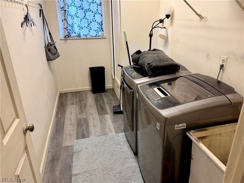 6186 Wild Oak Drive, North Olmsted, OH 44070 Photo 10