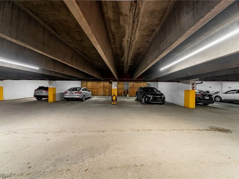 12029 Clifton Boulevard, Unit 505, Lakewood, OH 44107 Photo 28