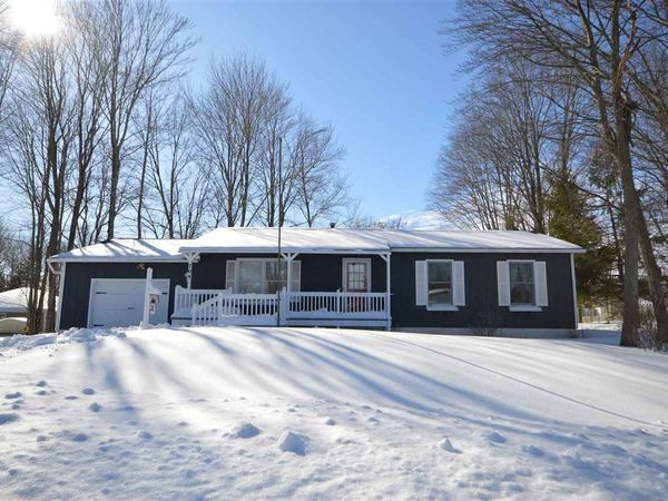 704 Alice Street, Boyne City, MI 49712