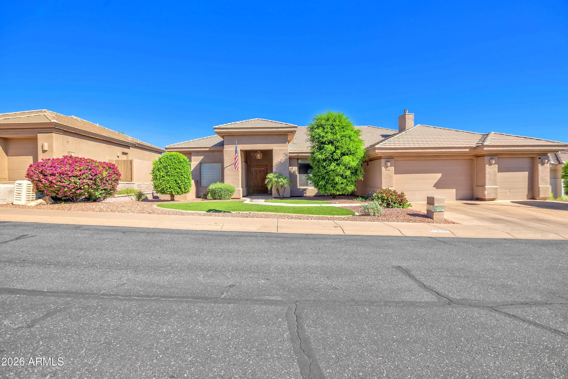 2716 E Evans Drive, Phoenix, AZ 85032 Main Photo