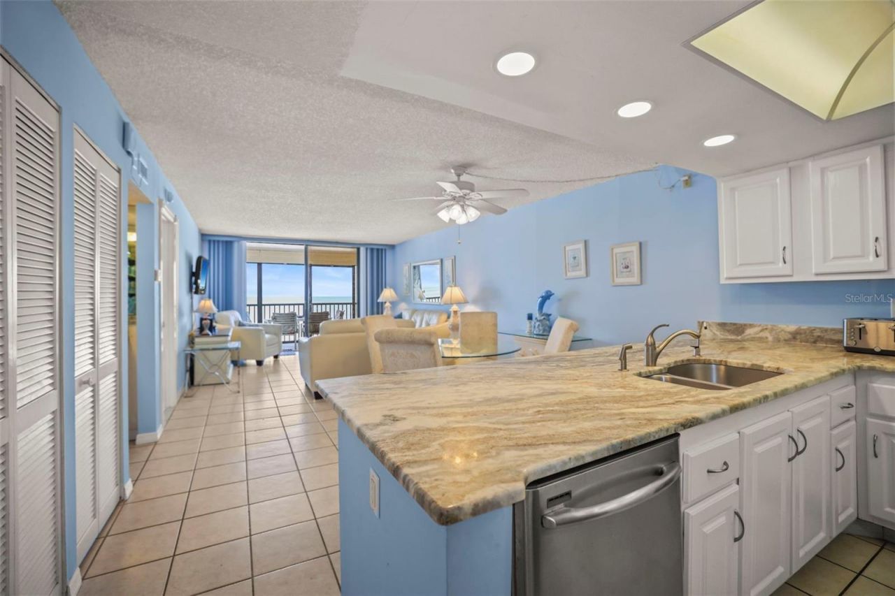 20040 Gulf Boulevard, Unit 302, Indian Shores, FL 33785 Photo