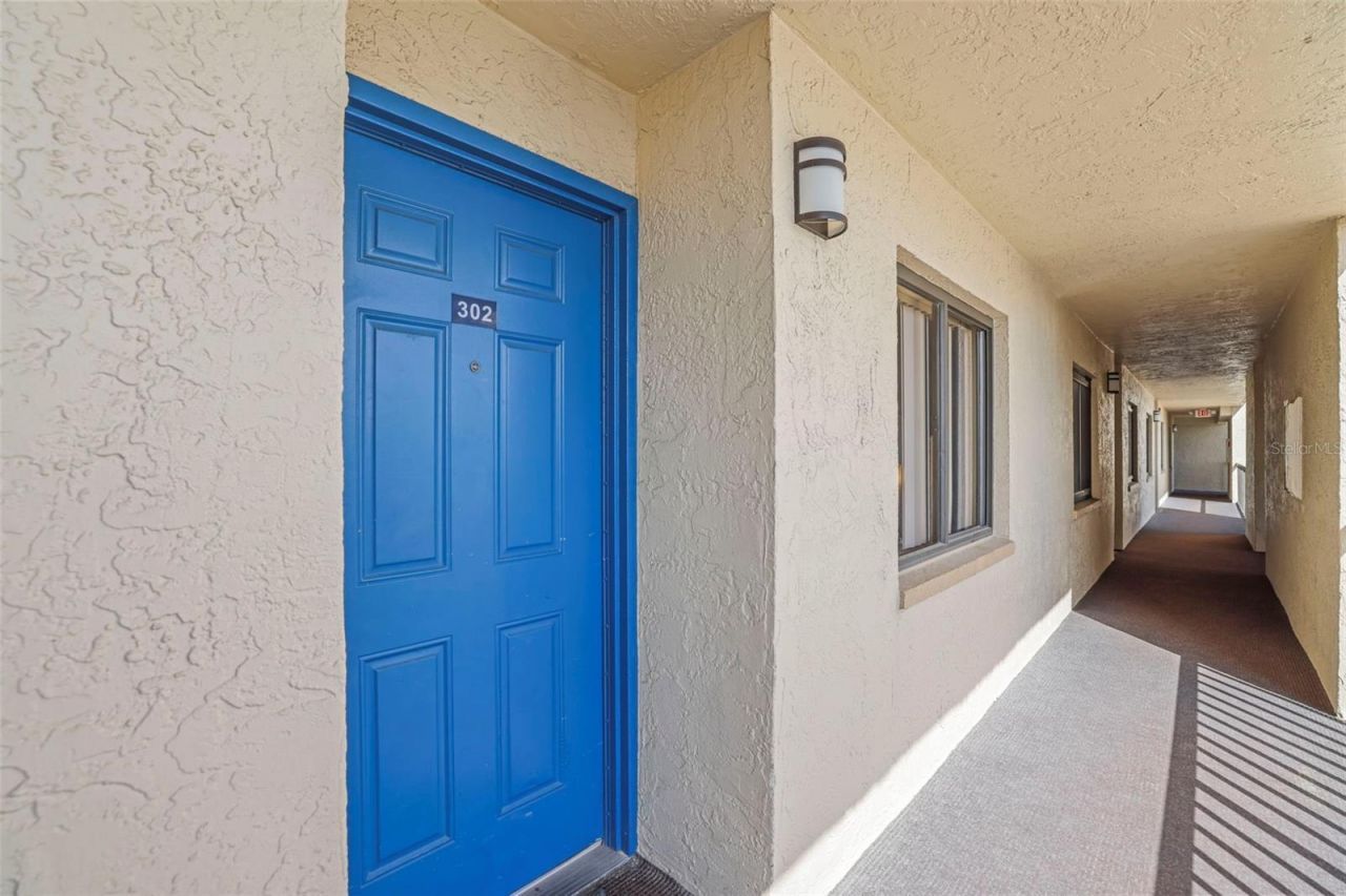 20040 Gulf Boulevard, Unit 302, Indian Shores, FL 33785 Photo