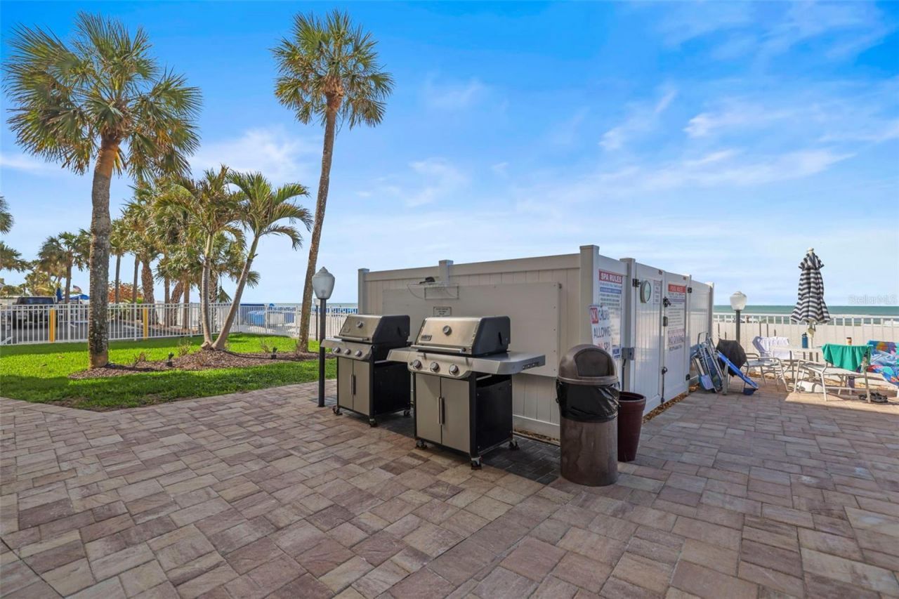 20040 Gulf Boulevard, Unit 302, Indian Shores, FL 33785 Photo