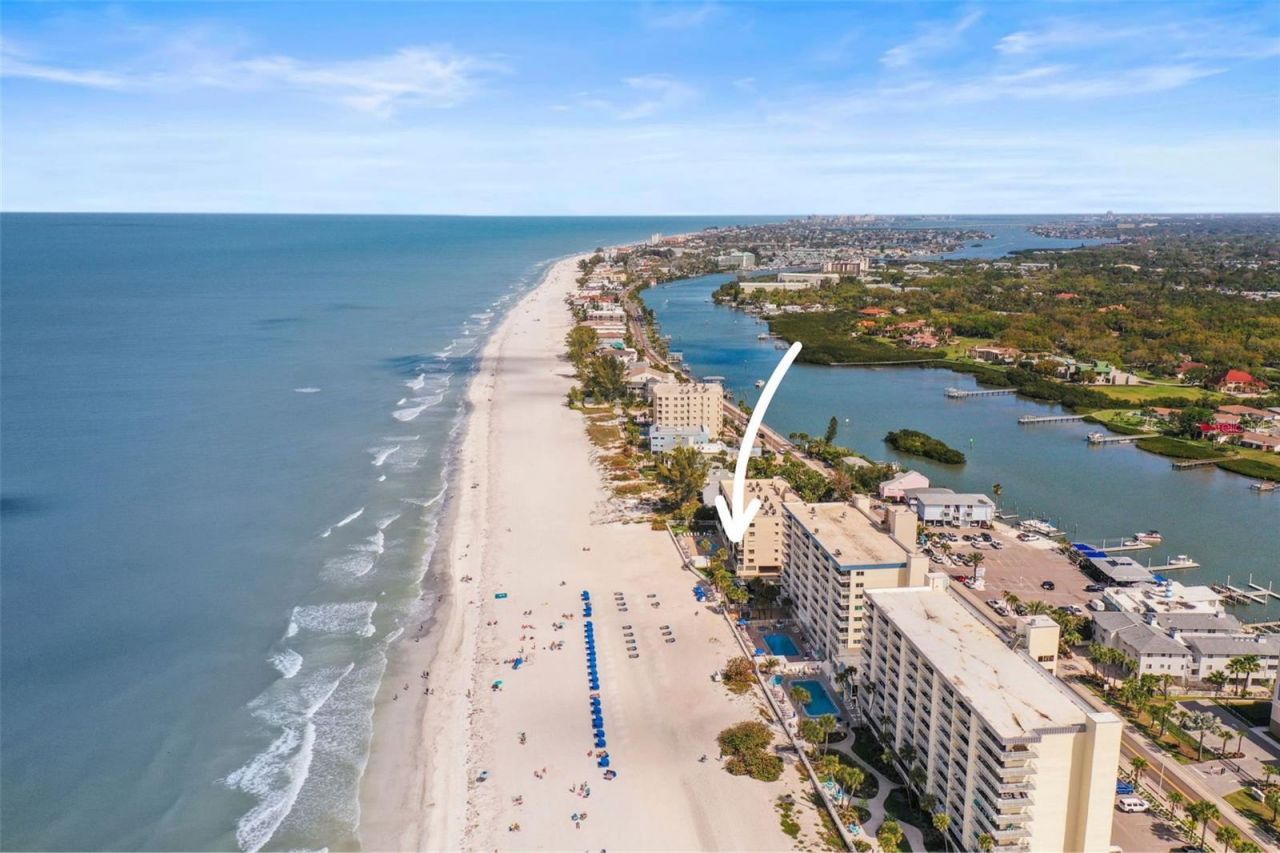 20040 Gulf Boulevard, Unit 302, Indian Shores, FL 33785 Photo