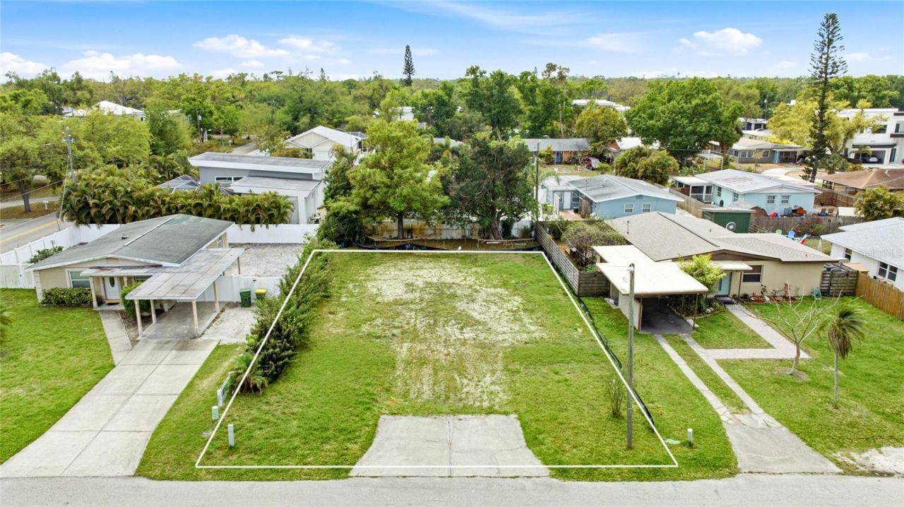 2360 Loma Linda Street, Sarasota, FL 34239 Photo