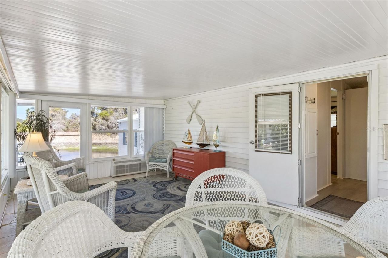 8556 Breeze Hill Drive , Lake Wales, FL 33898 Photo