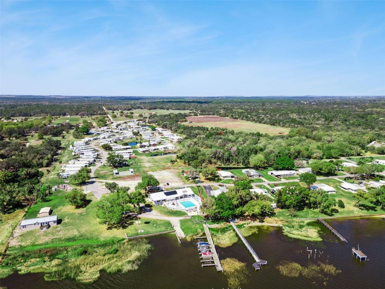 8556 Breeze Hill Drive , Lake Wales, FL 33898 Photo