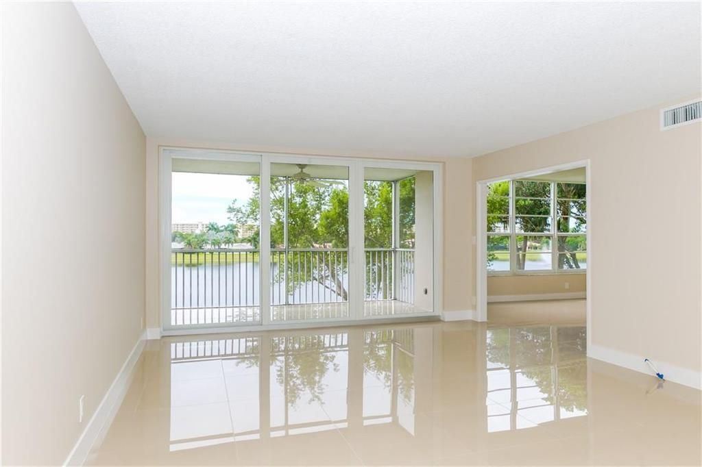 3100 N Course Lane, Unit 307, Pompano Beach, FL 33069 Photo