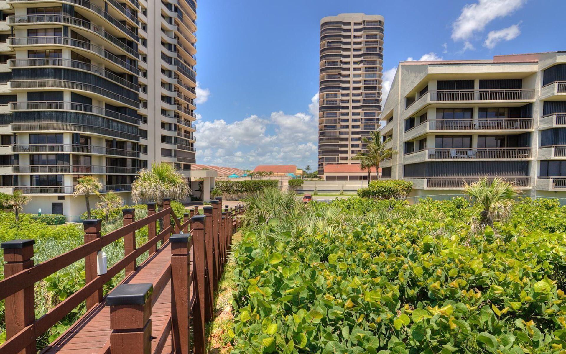 4100 N Ocean Drive, Unit 301, Singer Island, FL 33404 Photo