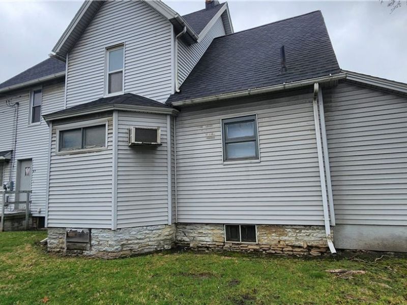 638 Robbins Avenue, Niles, OH 44446 Photo 12