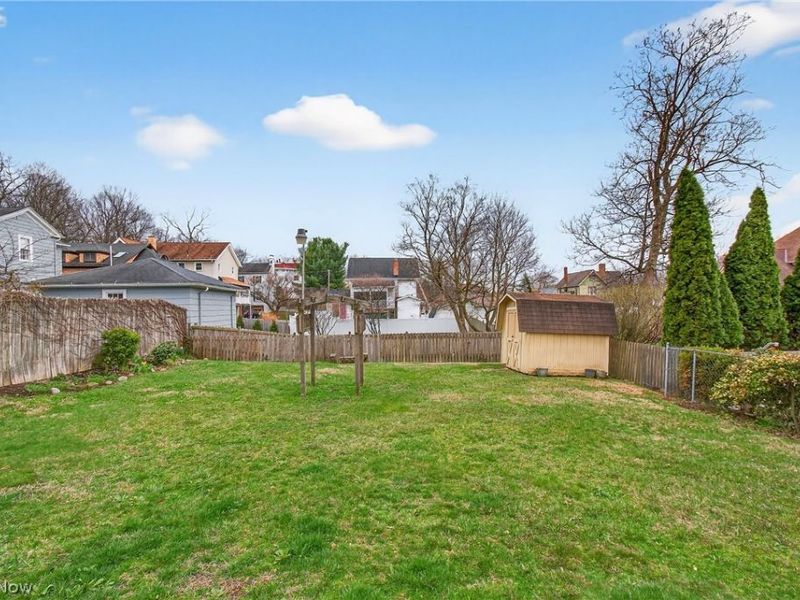 323 Cherry Road NE, Massillon, OH 44646 Photo 25