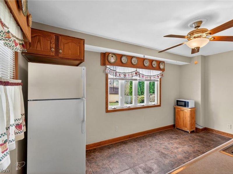 323 Cherry Road NE, Massillon, OH 44646 Photo 6