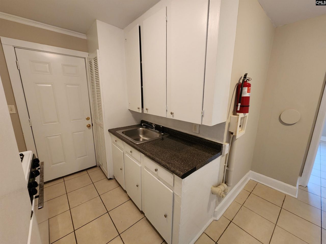 713 S Bonham Road Photo 20