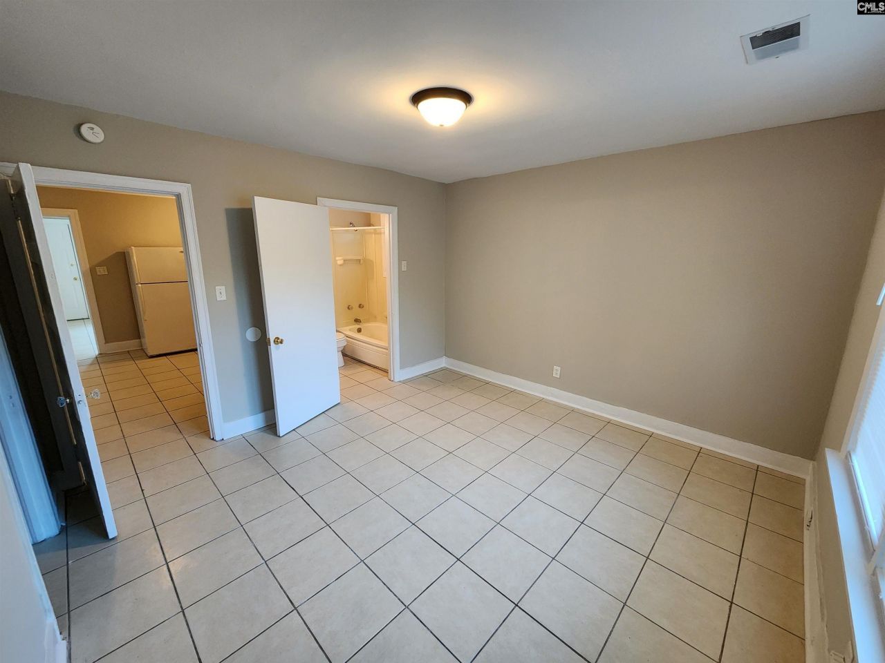 713 S Bonham Road Photo 22