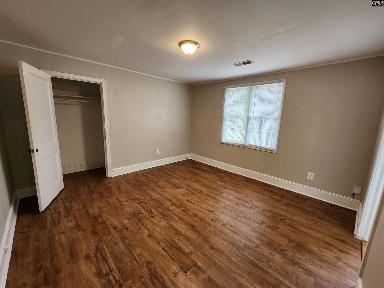 713 S Bonham Road Photo 40