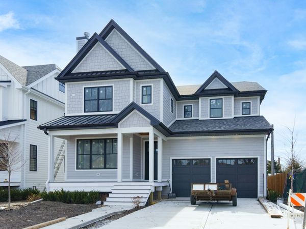 1414 Laverne Avenue, Park Ridge, IL 60068