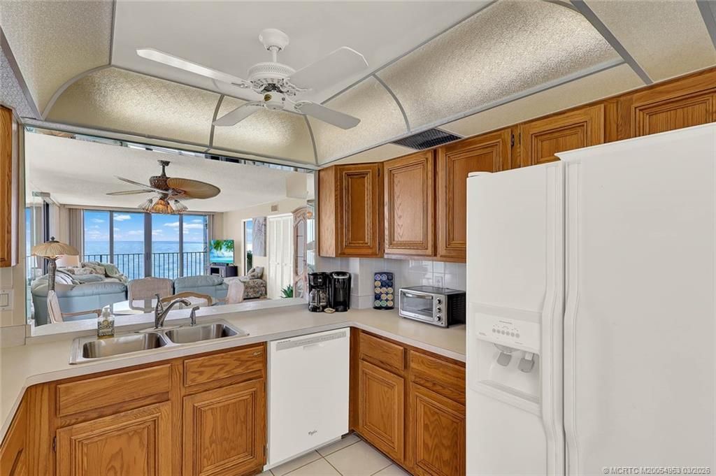 10000 S Ocean Drive, Unit 901, Jensen Beach, FL 34957 Photo