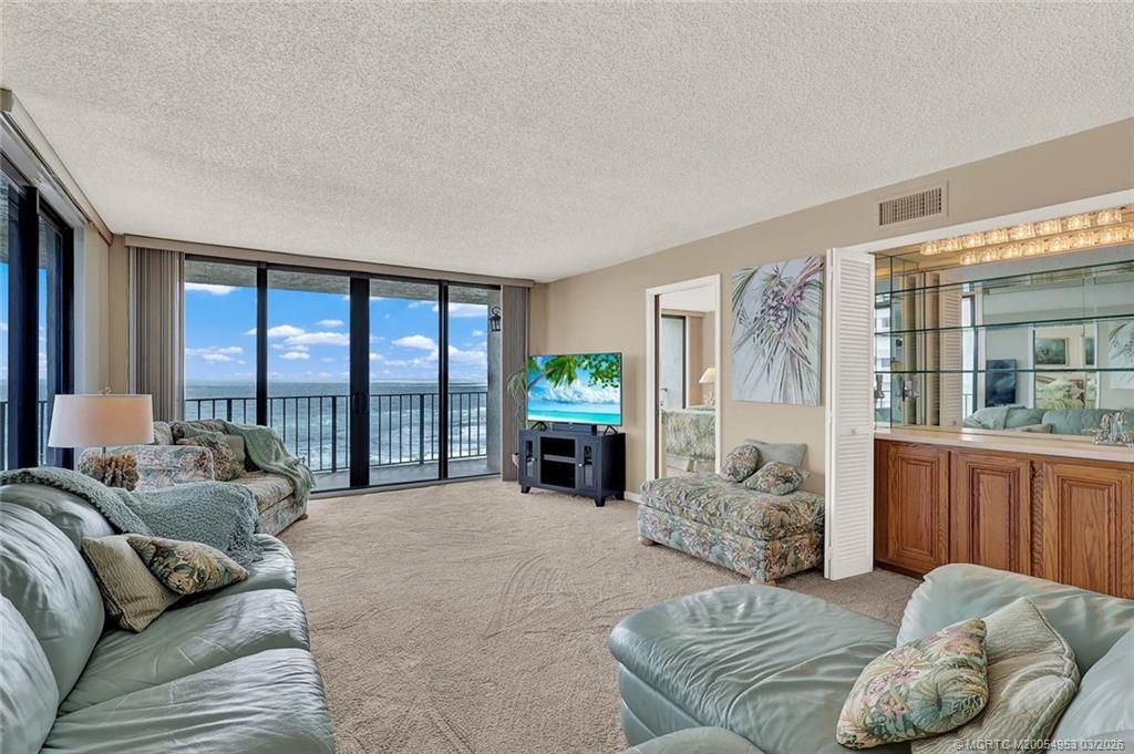 10000 S Ocean Drive, Unit 901, Jensen Beach, FL 34957 Photo