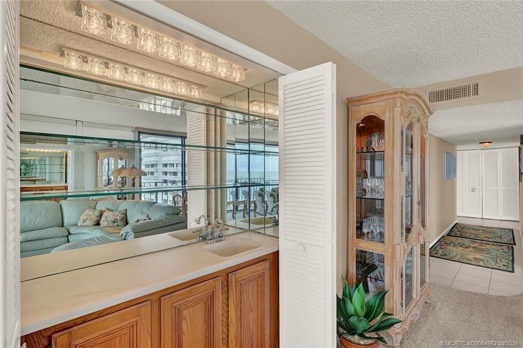 10000 S Ocean Drive, Unit 901, Jensen Beach, FL 34957 Photo