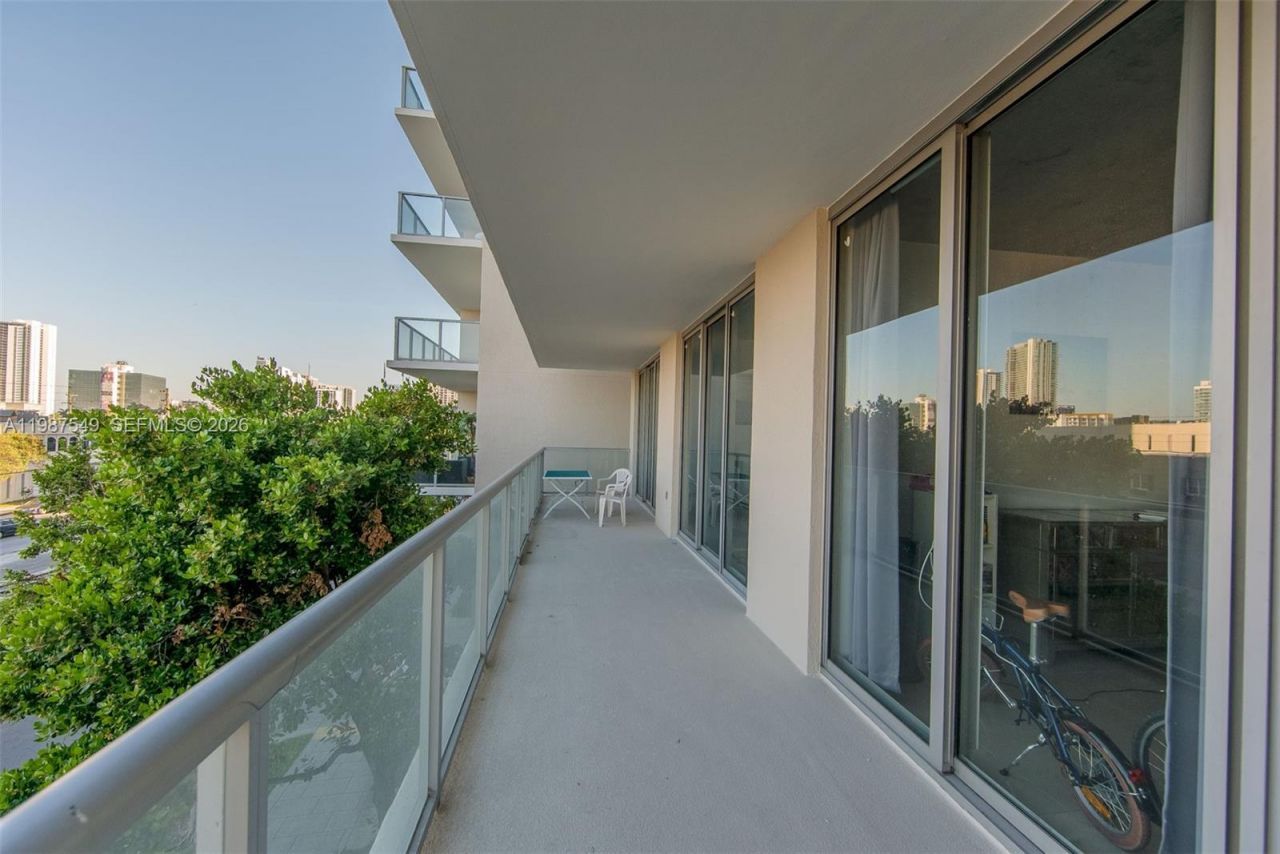 3470 E Coast Ave , Unit H0302, Miami, FL 33137 Photo