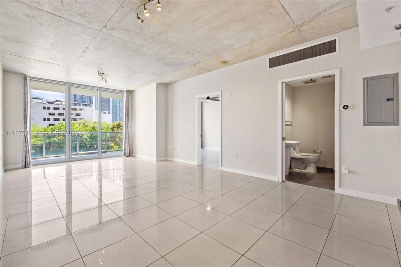 3470 E Coast Ave , Unit H0302, Miami, FL 33137 Photo